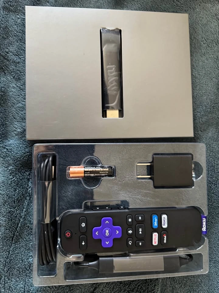 Roku Streaming Stick+ - 4K HDR - Long-Range Wi-Fi - photo 3