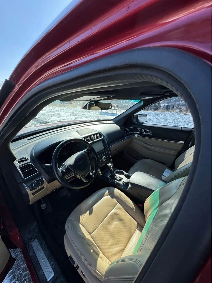 2016 Ford Explorer Limited - photo 5