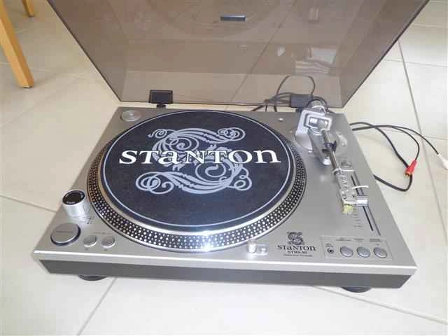 Stanton STR8-80 DJ Turntables - photo 2
