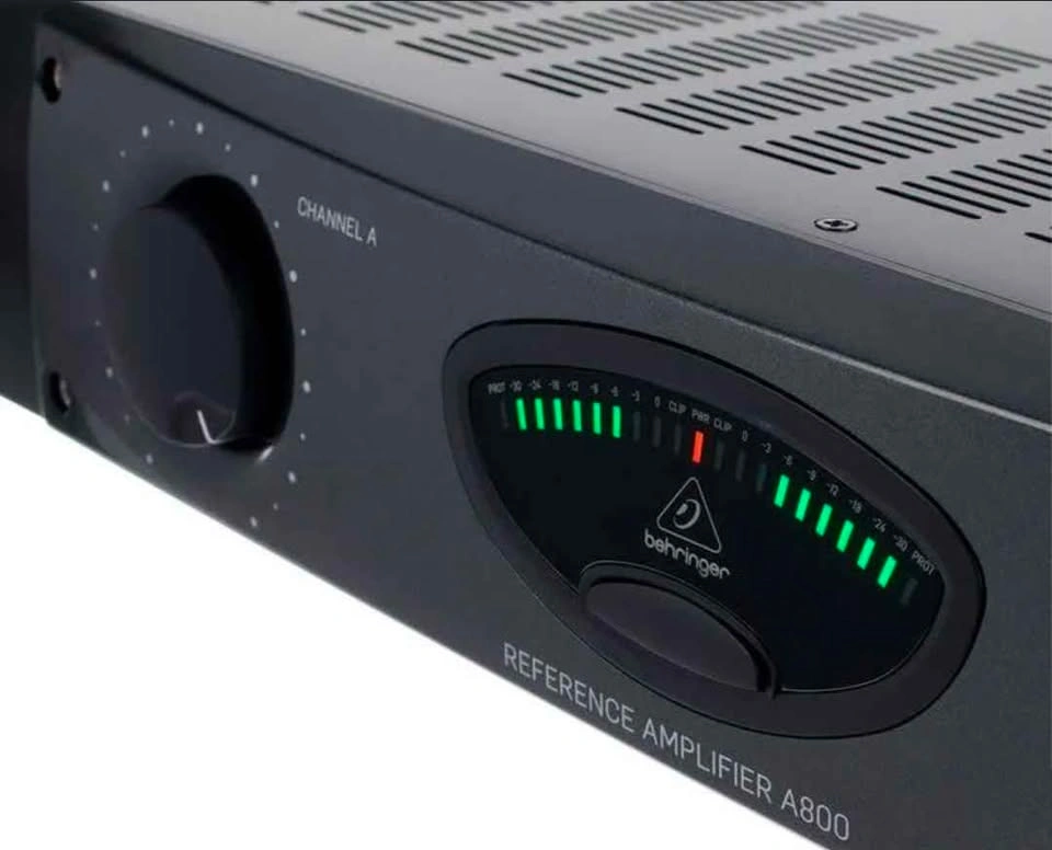 Behringer A800 Reference Amplifier - photo 2