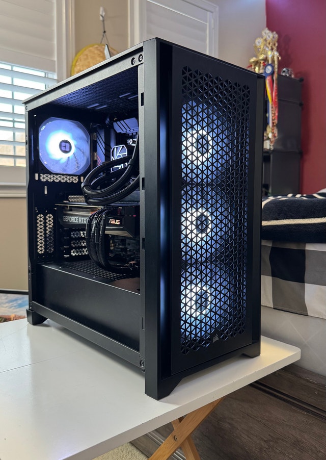 Gaming PC: Ryzen 7 5800x + RTX 3070 + 32GB RAM