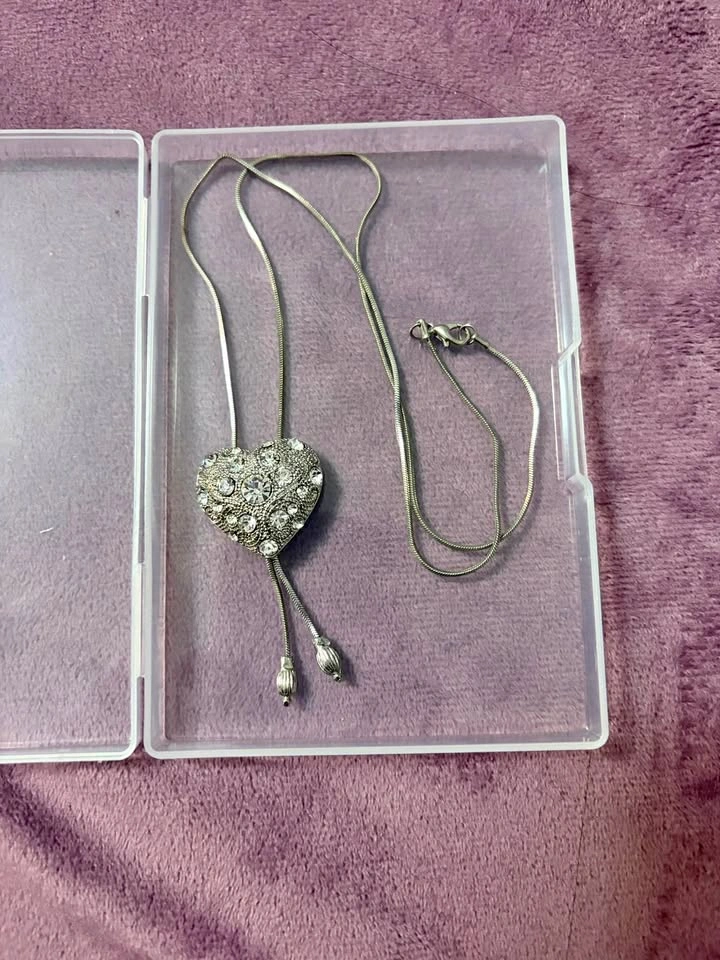 Silver Heart Rhinestone Pendant Necklace