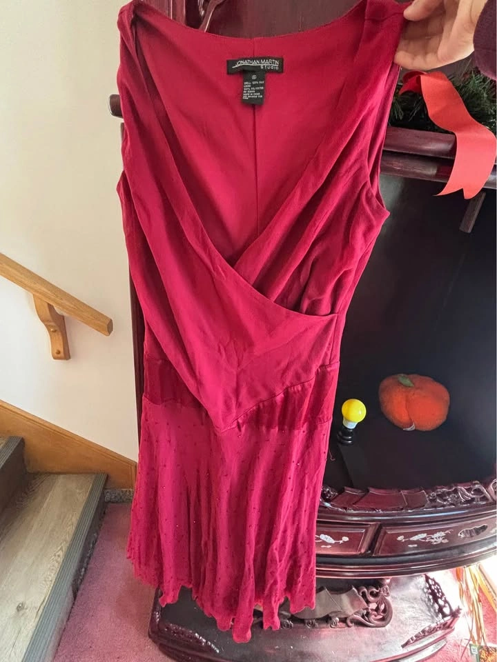 Gorgeous Jonathan Martin Red Silk Midi Dress Size 6 - photo 3