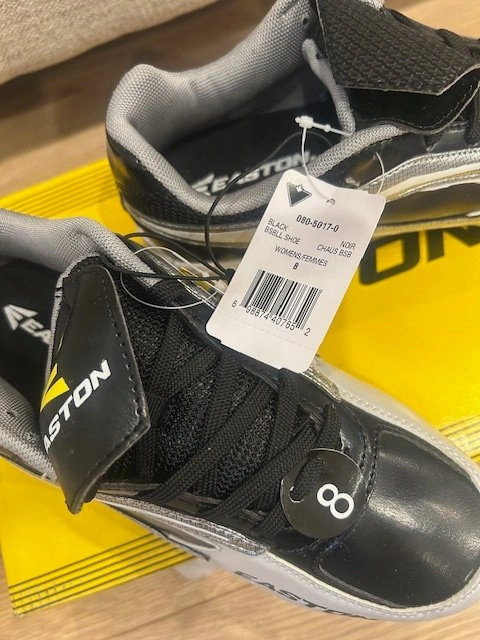Easton Women's Softball / Baseball Cleats | Black & White - photo 4