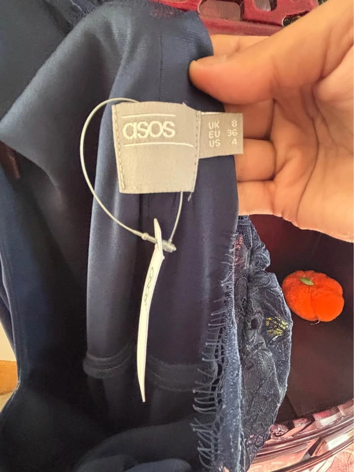 NWT ASOS midi lace Chiffon Dress size 4 - photo 4