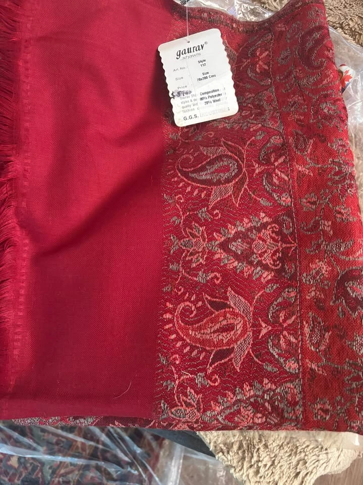 NWT Beautiful Shawls/Stole Scarfs Wool and acrylic - photo 2