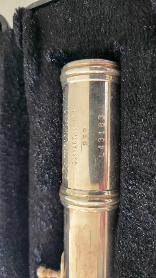 Gemeinhardt 2SP Flute with Hardcase - photo 3