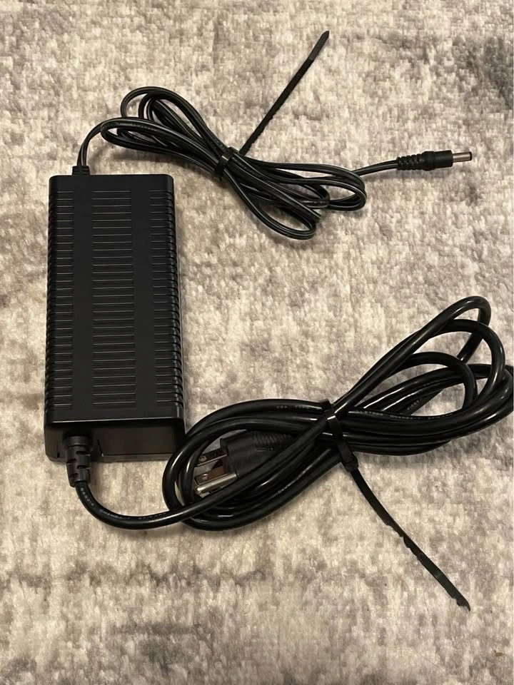Vintage Tandy AC Adapter 25-3505 - photo 3