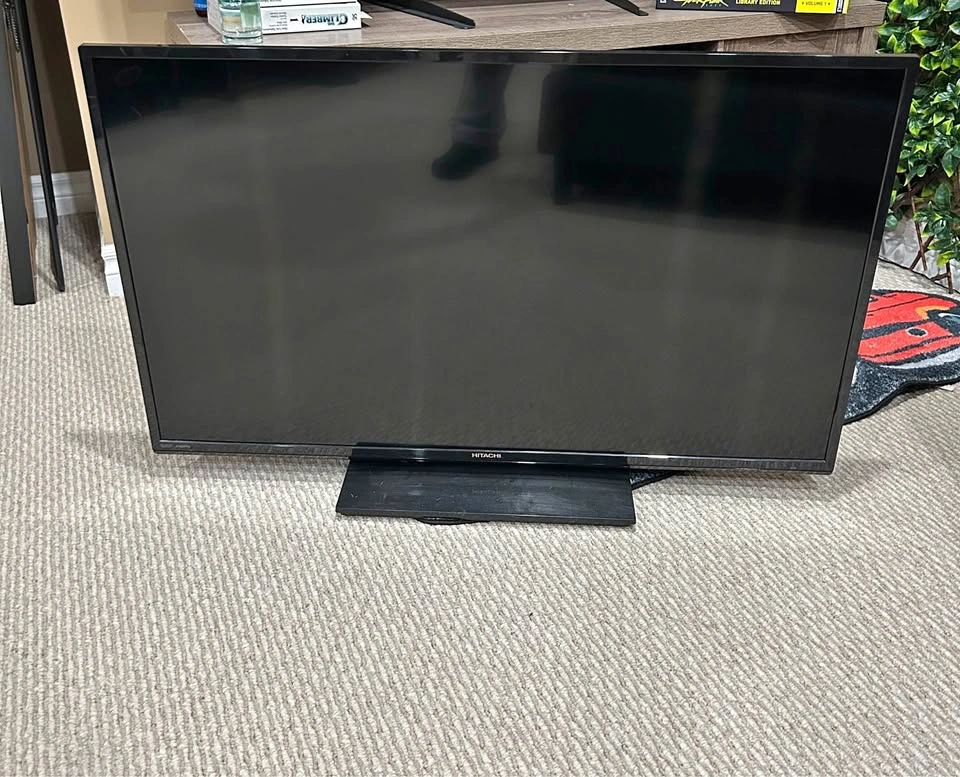 32” 1080p Hitachi TV with HD Fire Stick