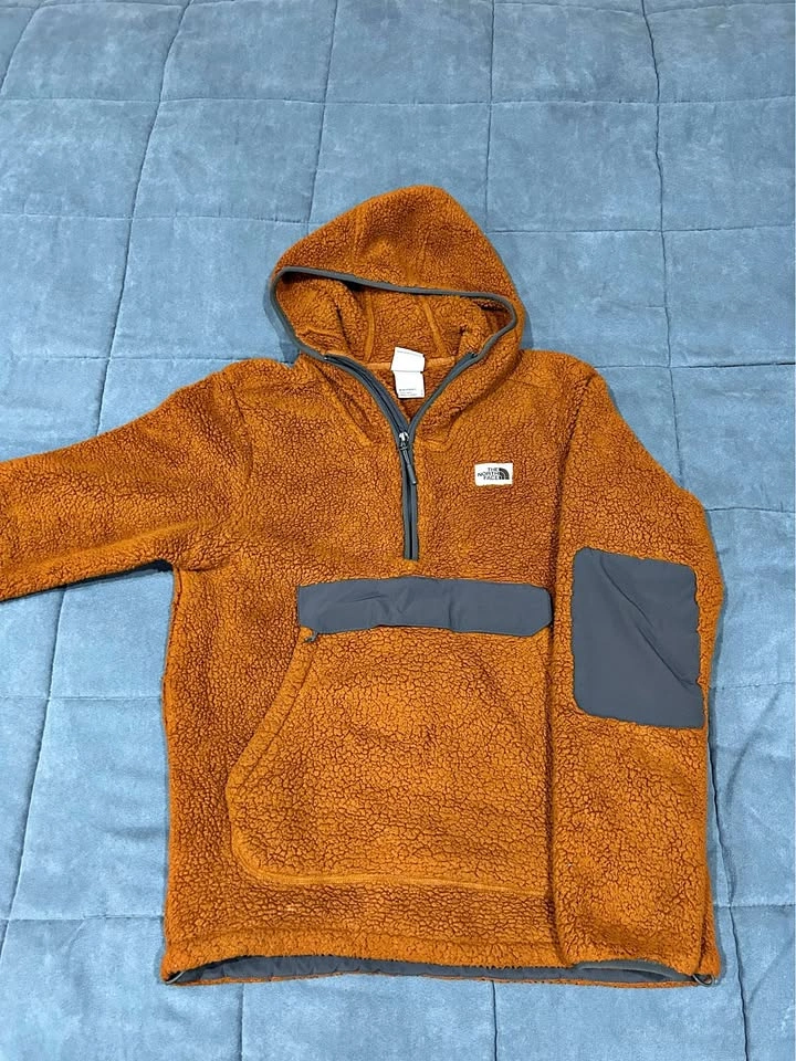 The North Face Campshire Sherpa Hoodie