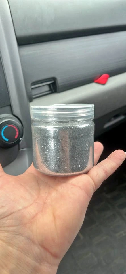 Powder glitter