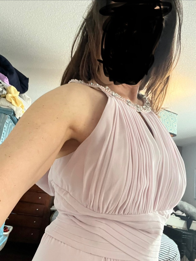 Elegant Powder Pink Beaded Dress - photo 3
