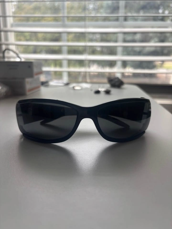 Dolce & Gabbana D&G Sunglasses – Black/Silver Wraparound - photo 2