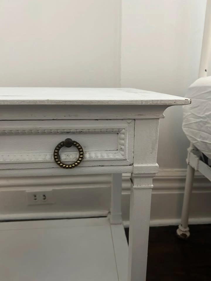 2x White Side Tables / Nightstands - Pair - photo 3