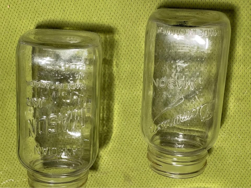 Vintage Mason Jars - Made in Canada - photo 3