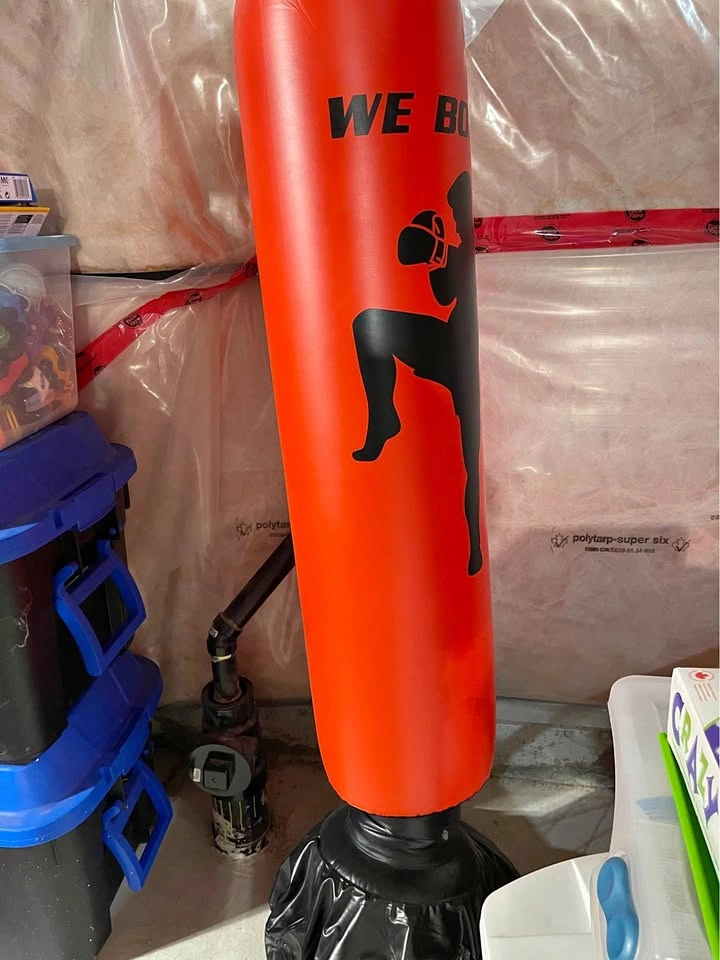 Blow up punching bag