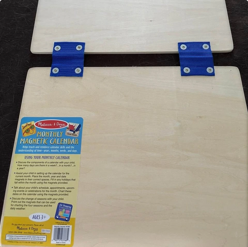 Melissa and Doug Magnetic Wooden Calendar - photo 2