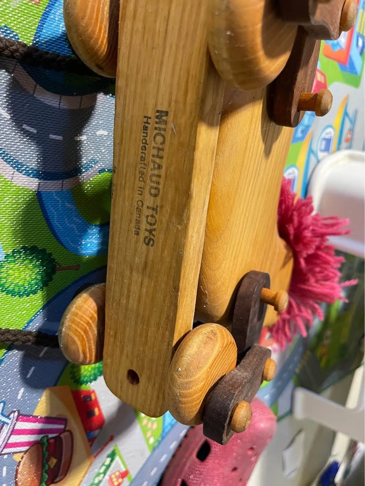 Vintage Hand Crafted Made in Canada Pull Toy - Horse - photo 5
