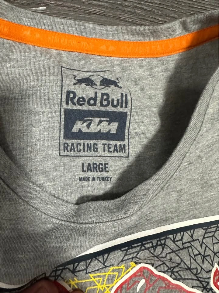 2019 Red Bull KTM Teamwear Collection T-Shirt - photo 3