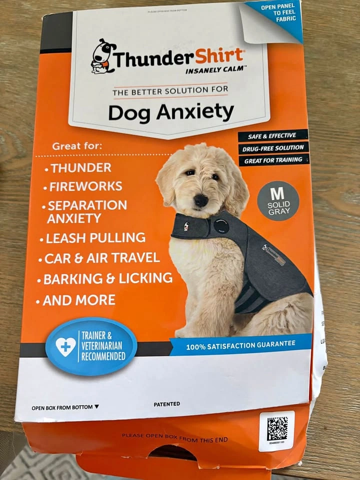 ThunderShirt Dog Anxiety Vest Medium Gray