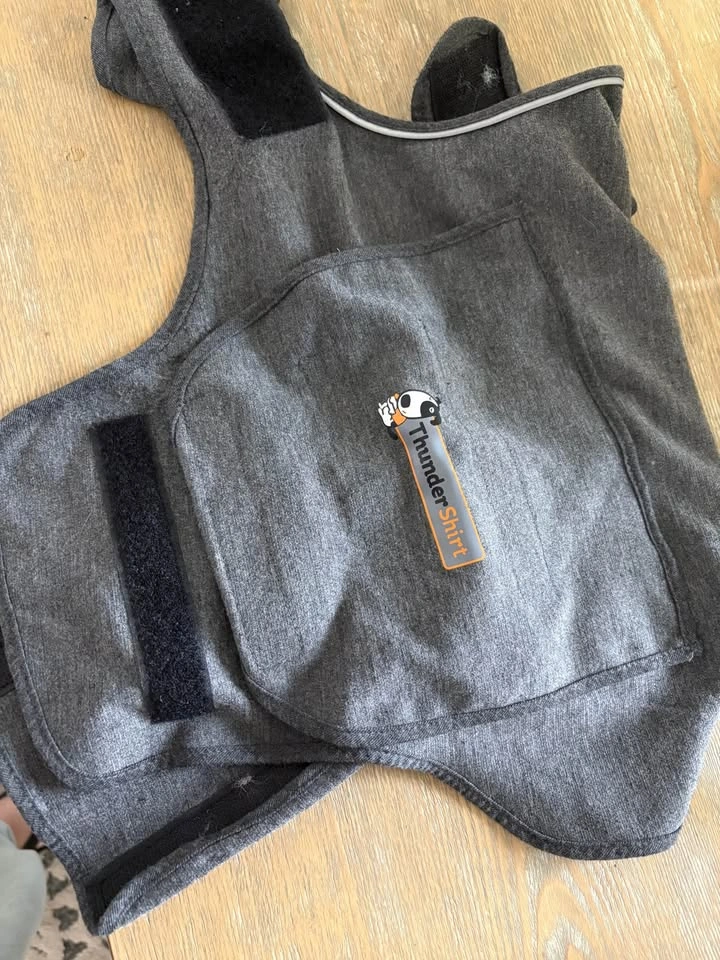 ThunderShirt Dog Anxiety Vest Medium Gray - photo 3