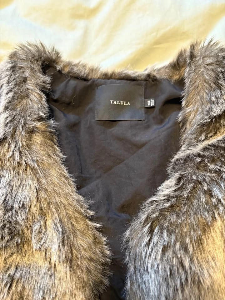 TALULA Faux Fur Vest XXS - photo 2