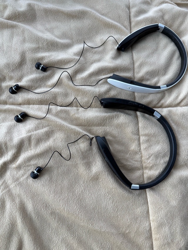 LG Tone Bluetooth Headsets - photo 3