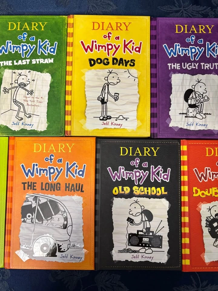 Diary of a Wimpy Kid Book Set - 11 Books - photo 4