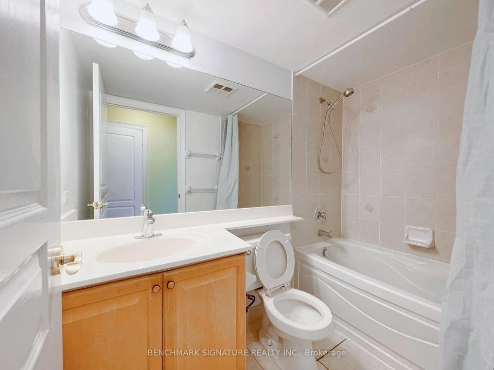1 Bed 2 Baths Apartment - photo 4