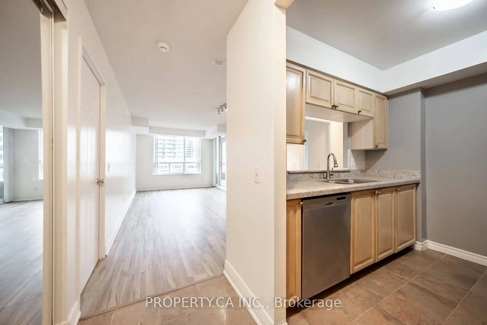 2 Beds 2 Baths Apartment