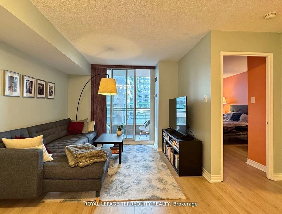 1 Bed 1 Bath Apartment
