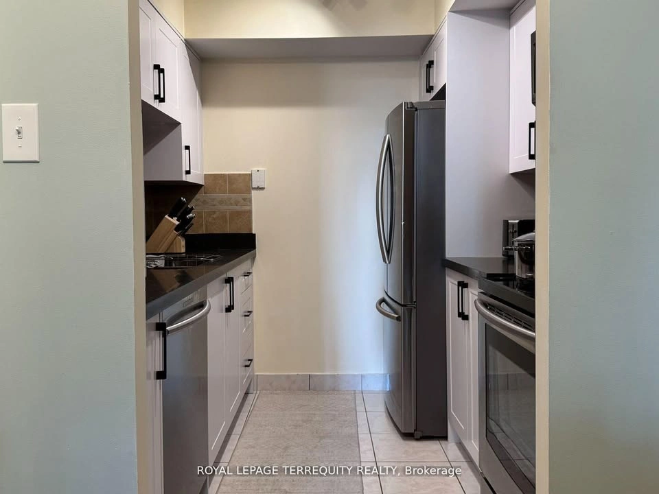 1 Bed 1 Bath Apartment - photo 5