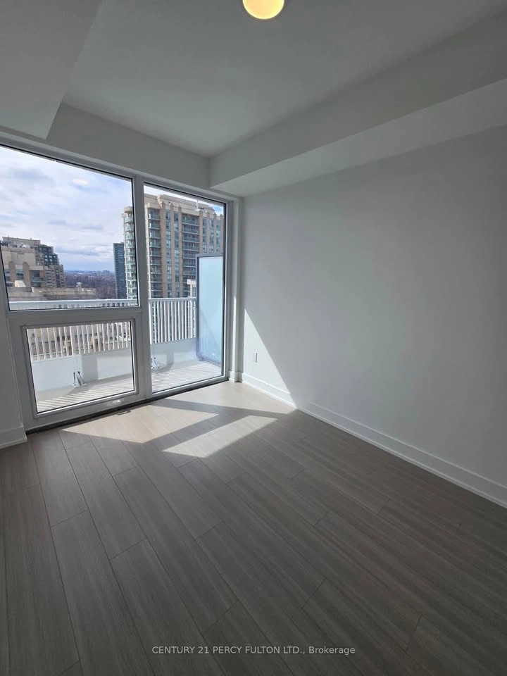 1 Bed 1 Bath Apartment - photo 2