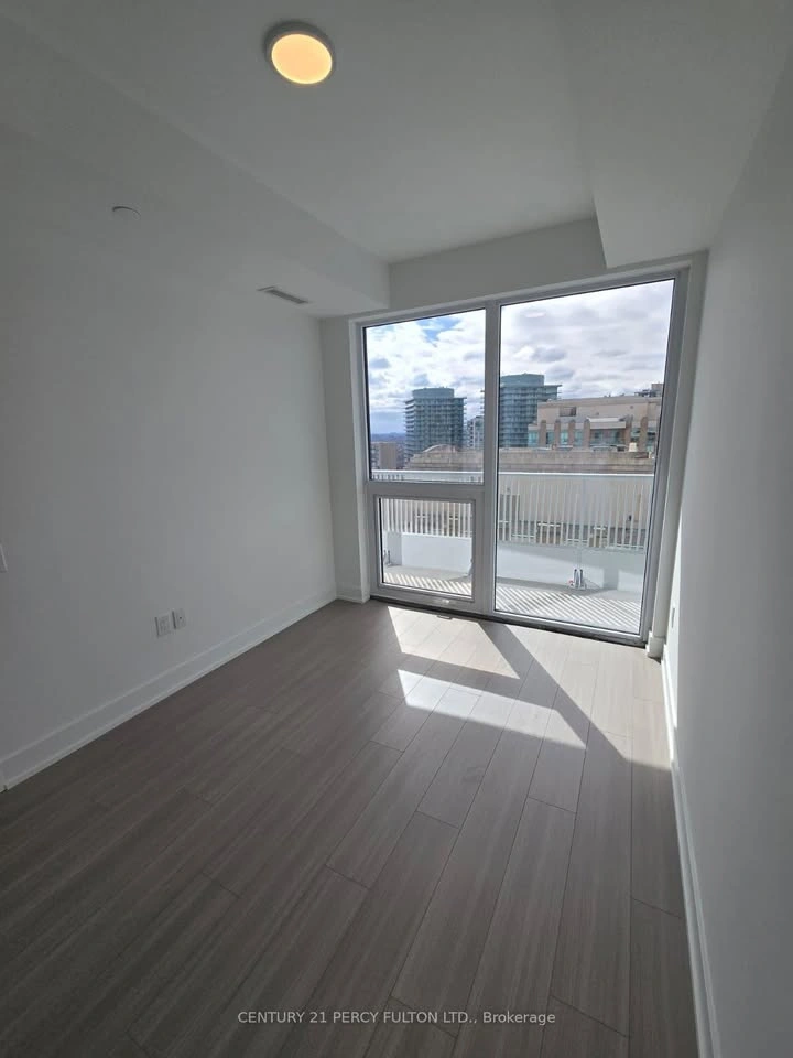 1 Bed 1 Bath Apartment - photo 4