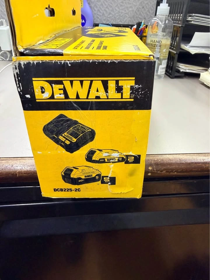 Dewalt Battery 3 Pack - photo 2