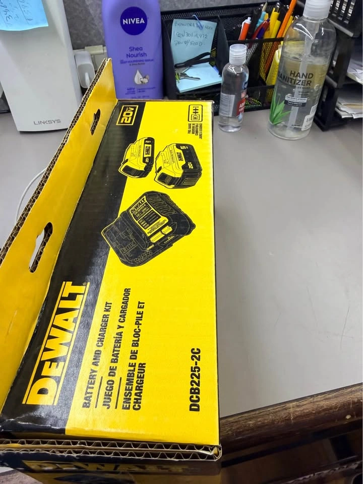 Dewalt Battery 3 Pack - photo 3
