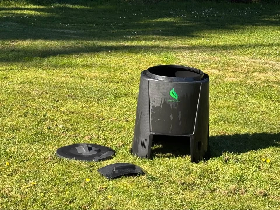FreeGarden Earth Compost Bin - photo 3