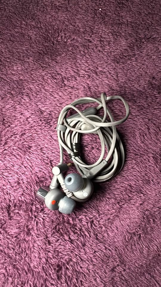 Sony MDR-XB55AP extra bass headphones with microphone - photo 2
