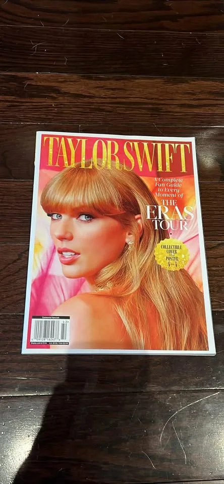 Collector’s Edition Taylor Swift Magazines image indicator(4)