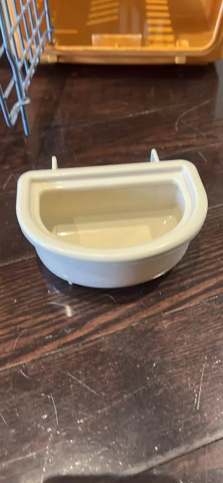 Small dog travel crate image indicator(2)