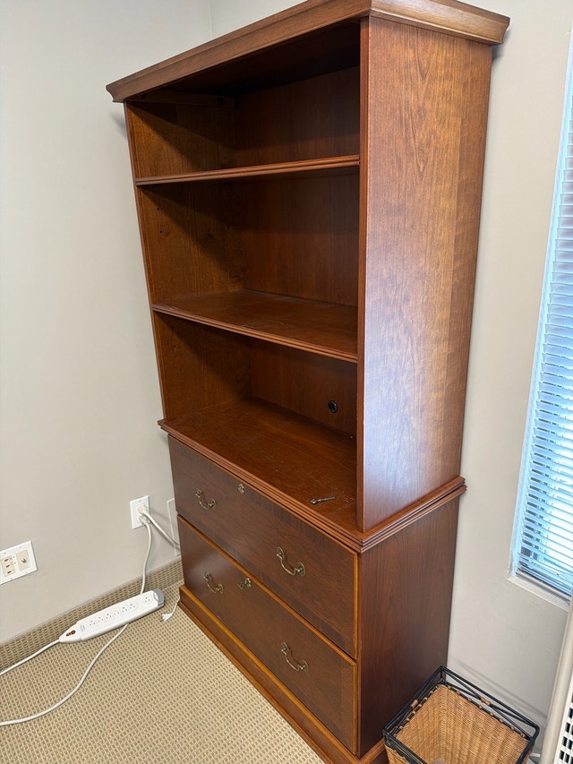 Handsome Bookcase with Two Drawers - photo 2