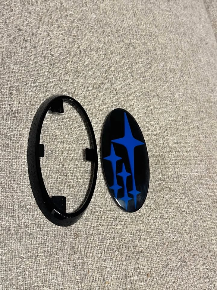 Subaru Front Emblem Overlay - Gloss Black w/ Blue Stars