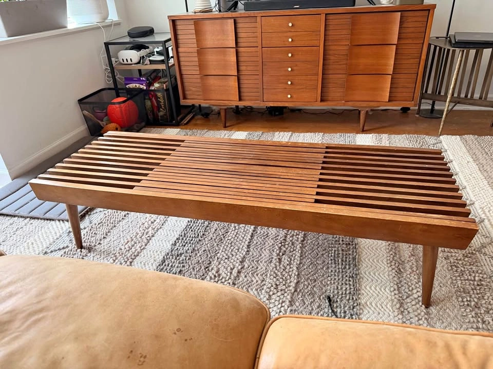 MCM Midcentury Modern Slatted Extendable Coffee Table