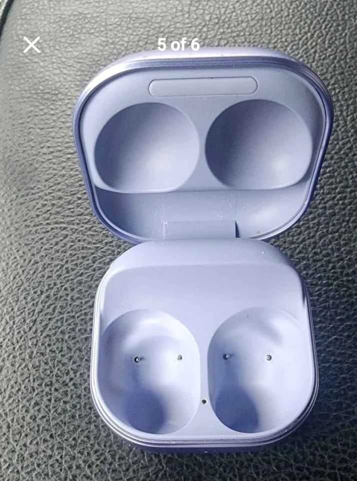 Samsung Galaxy Buds Charging Case – Works Perfectly (Read) - photo 2