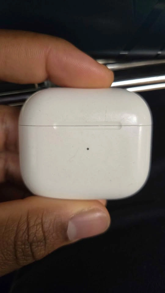 Wireless Earbuds Charging Case (3rd Gen Compatible) - photo 4