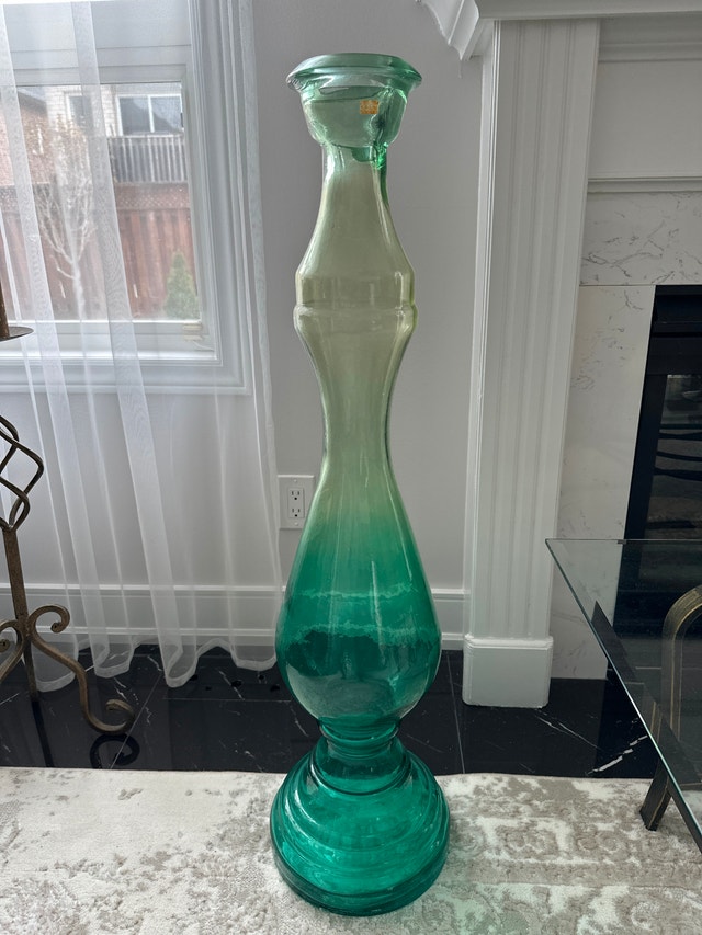 Glass Decorative Vase, made in Spain.