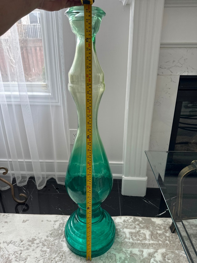 Glass Decorative Vase, made in Spain. - photo 4