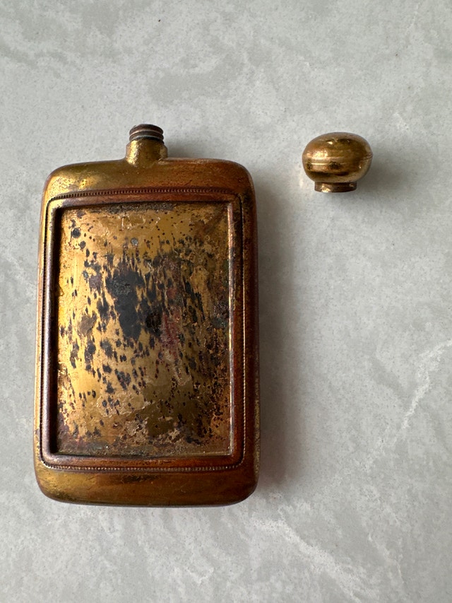 Vintage tiny brass perfume bottle. - photo 3