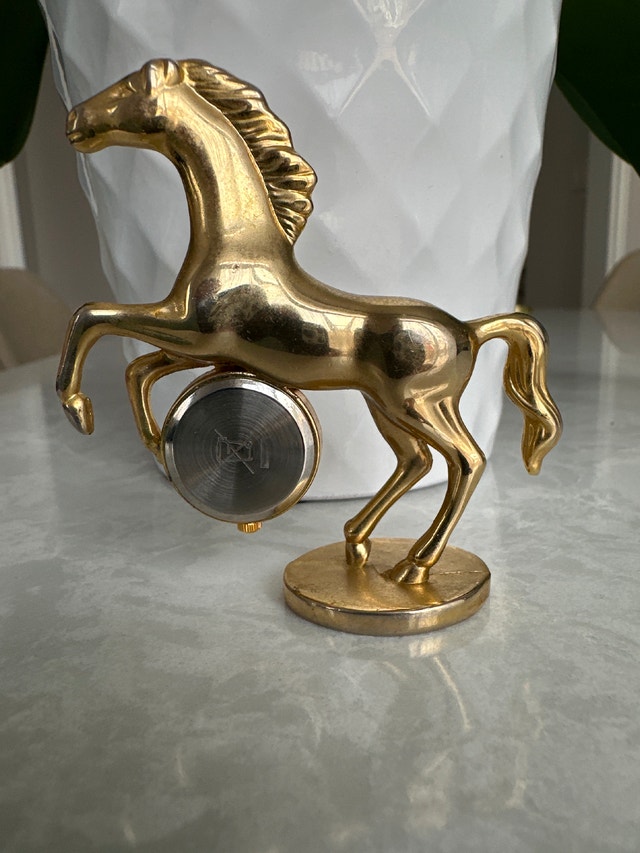 Vintage Park Lane miniature bucking horse quartz clock figurine. - photo 3