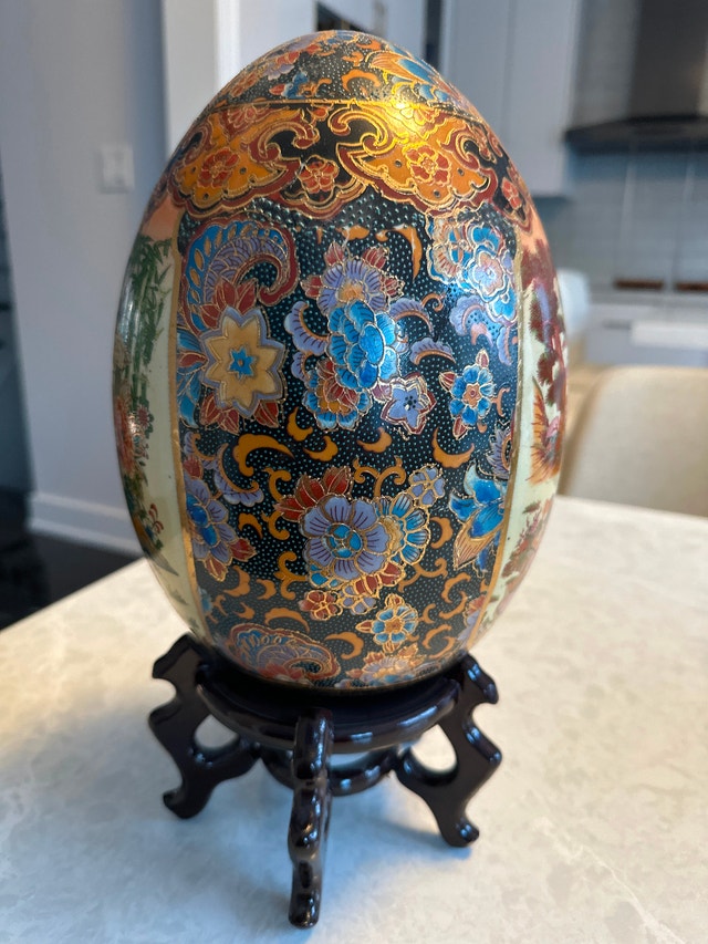 Satsuma Style Ceramic Egg on Stand - photo 2